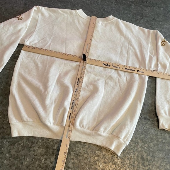 Vintage Handpainted Santa Christmas Crewneck Sweatshirt USA Womens Large White - Picture 9 of 11